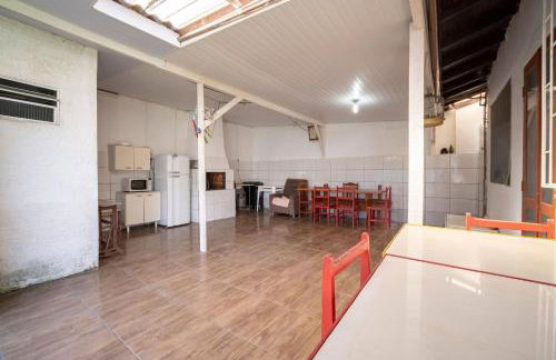 Casa Costeira 3Q perto da praia by Achei - Foto 14