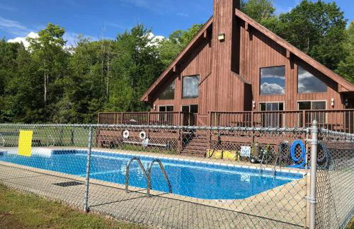 NEWLY REMODELED FOUR BEDROOM All SEASON CONDO W MOUNTAIN VIEWS - Foto 9