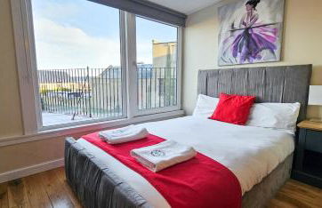 Bridge St 6 Bedroom House - Tranent - Foto 29