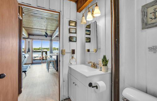 Cozy Cottage-hot tub-scenic views & private dock - Foto 31