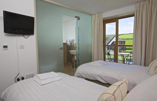 Cottage on the Green - Dartmouth - Photo 6