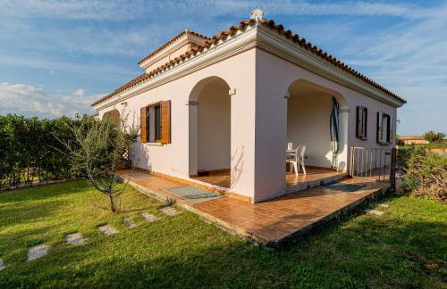 Appartamento Residenziale Trilocale 4 posti letto via Sardegna San Teodoro - Foto 1