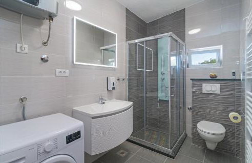 Beautiful Home In Srinjine With Sauna - Photo 33