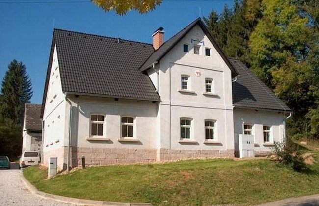Holiday Home in Vidochov Near Ski Slopes - Foto 1