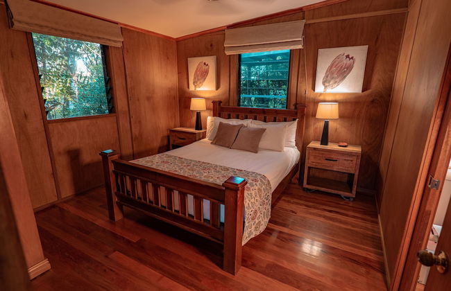 Whispering Valley Cottage Retreat - Photo 4