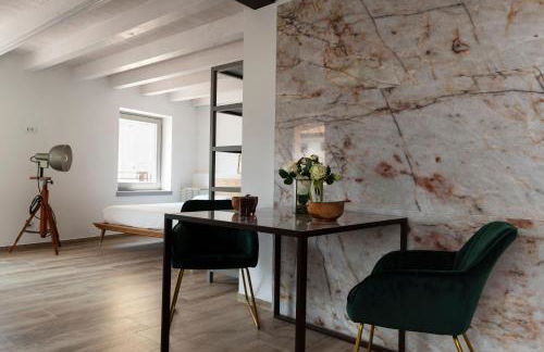 Absentia 1763 Garda Boutique Home - Lake front - Foto 1