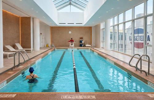 Elegant Long Island City Studio with Skyline Views - Foto 9