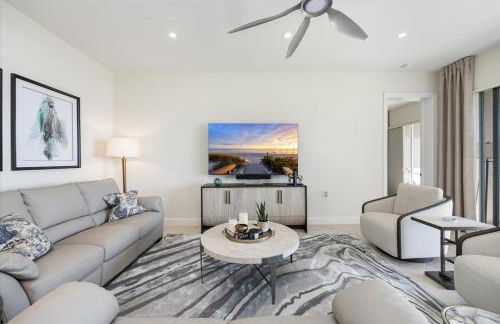 Gorgeous 2bdrm 2bath 2 King Beds, Sauna, Pool Spa - Photo 1