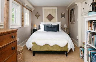 1850s Maine Farmhouse featured in Condé Nast Traveler with 11 Acres Near Water - Foto 46