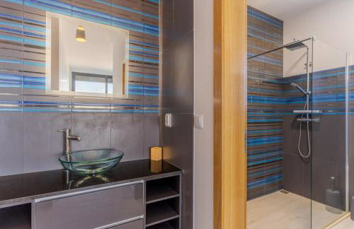 Casa Mozart I Sea View, Pool & Ac Retreat - Foto 20
