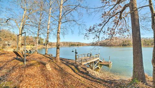Lakefront Harrison Home with Sunroom, Deck, and Dock! - Foto 2