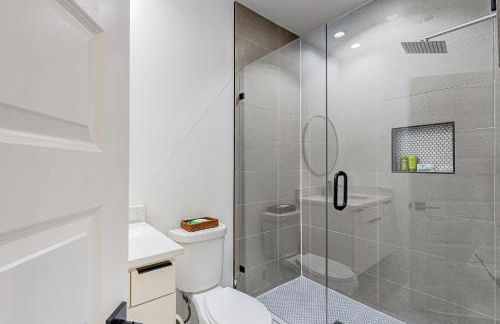 Modern Dallas Retreat 5 Mi to Dtwn Pets Welcome - Foto 20