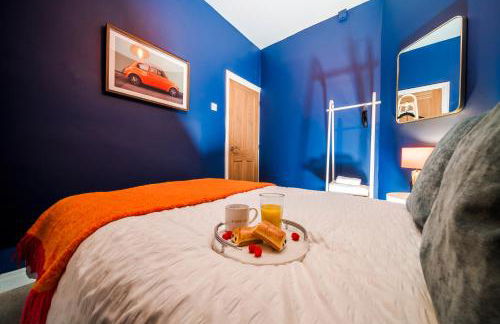 3 Bedroom House, Free Parking, Easy M53 Access - Photo 8