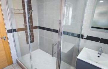 Bridge St 6 Bedroom House - Tranent - Foto 52