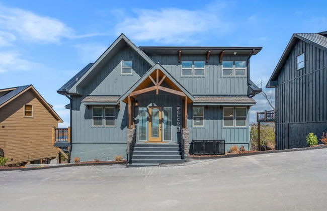 NEW Lake Cabin Sleeps 14 Indoor Pool Hot Tub - Foto 2