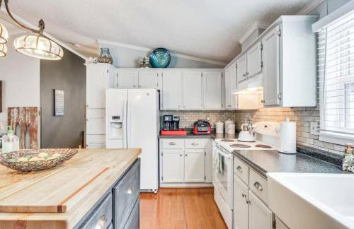 Lakefront Paradise Cozy Space Games Family Fun - Foto 11