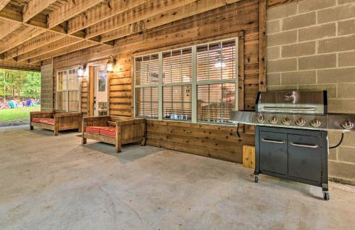 Deck and Fire Pit Lakefront Hideaway in Scranton! - Foto 26