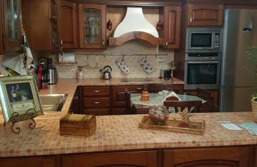 HoneyHouse - Photo 55