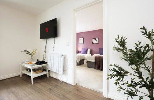 large 2 bed central apartment with balcony and private parking - Foto 21