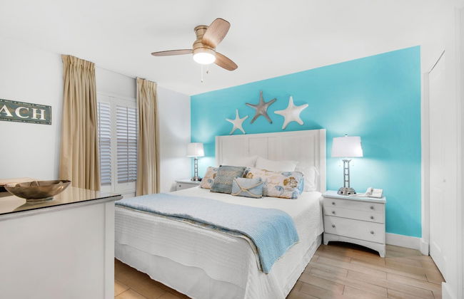 Pelican Beach Resort 505 - Photo 2