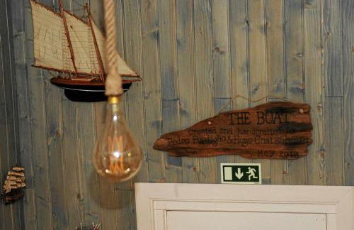 THE BOAT Apartamento Temático - Foto 2