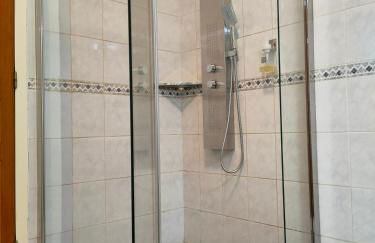 Gîte 295 Montagnes du Jura avec Spa et Sauna classé 3 étoiles - Foto 21