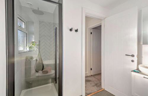 Rockford Cottage 3 Bed Modern New Forest House with Garden - Foto 34