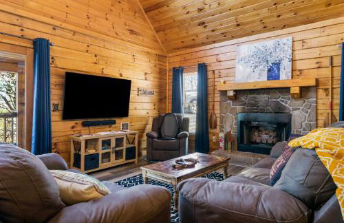 Serenity, A Rustic Log Cabin Retreat - Foto 4