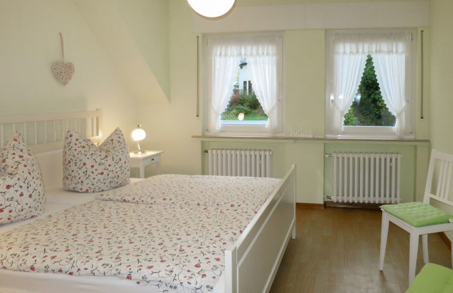 2 bedroom Apartment in Traben-Trarbach - Photo 3