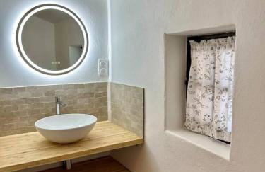 La maison Haut-perché townhouse with view and jacuzzi - Photo 31