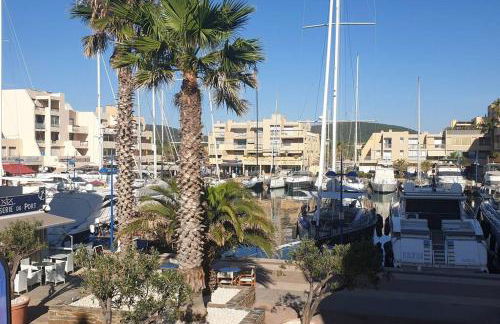 FACE MER ENTRE PLAGE ET MARINA - Foto 25