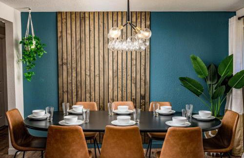 Huge Hot Tub, Theater Room, Family Friendly Oasis - Foto 54