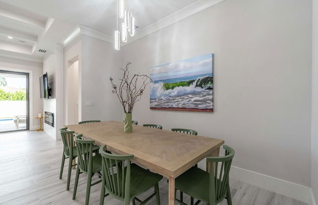 Sparkling new Vanderbilt Beach Luxury Escape - Photo 10