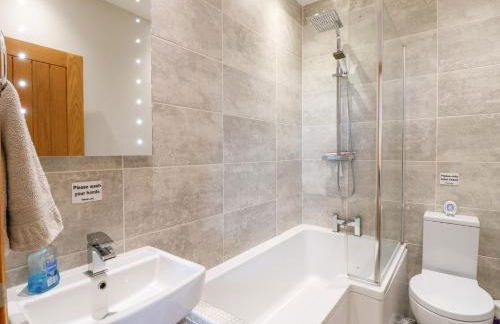 Mandarin Cottage - Photo 17