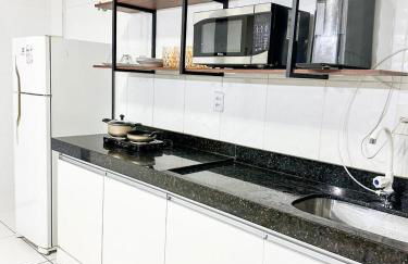 APË GOLD NO CENTRO DA CIDADE COM AR E CAMA KINg - Foto 43