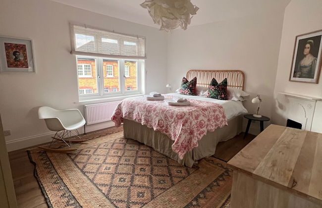 Maya's Glasgow Holiday Homes - Photo 49