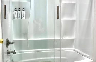 Modern Mountain Studio in the Heart of Park City - Photo 18