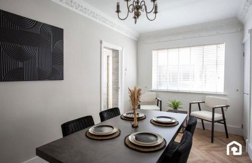 Modern 3-Bedroom Retreat - Foto 27