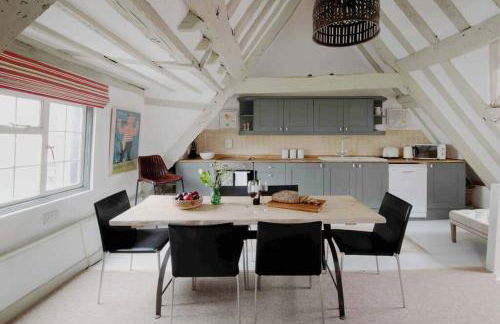 Characterful apartment in the heart of Petworth - Foto 10