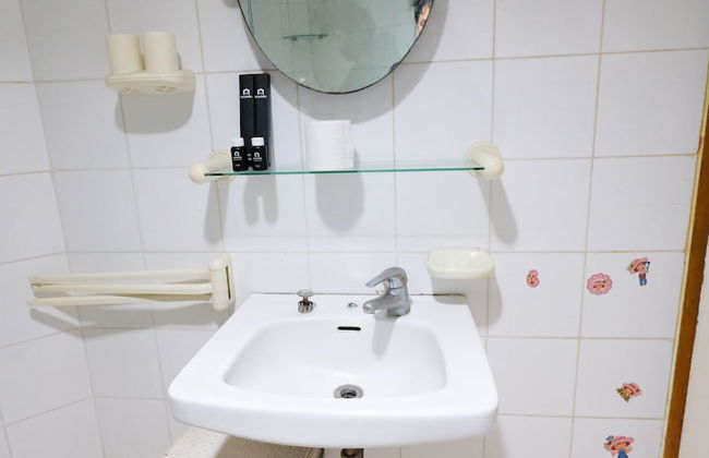 Extra Spacious And Homey 2Br At Kondominium Puncak Marina Apartment - Foto 31