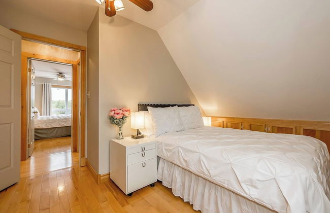 Muskoka Lakeshore Cottage Bliss - Foto 13