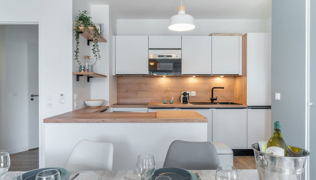 Kitchen / Dining Room