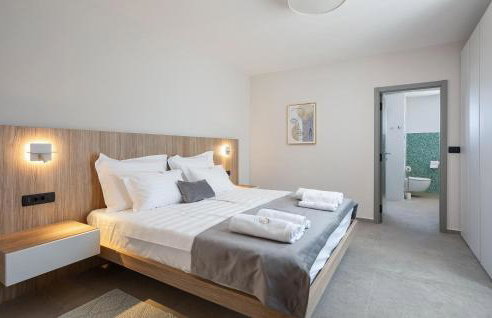 Awesome Home In Salvela With Sauna - Photo 29