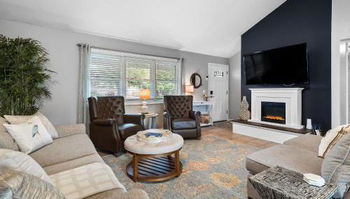 Lake Cottage with Hot Tub and Game Room - Foto 3