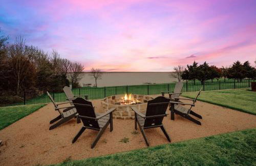 Lakefront Mansion with Pool and Cinema - Foto 47