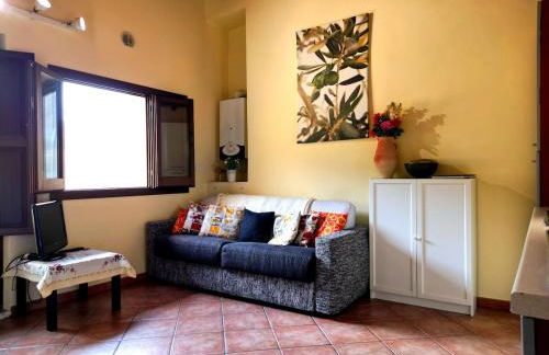 Apartment with Sunny Balcony overlooking Introdacqua - Foto 3