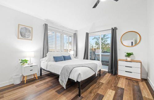 Dog-Friendly House with Hot Tub, AC, Game Room - Photo 54