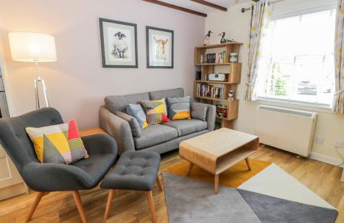 Grebe Cottage - Photo 4