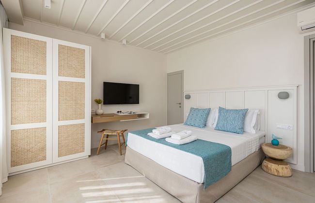 Etesians Suites & Villas - Photo 22