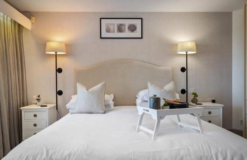 Oaktree Lodge - Luxury Cottage, Hot Tub, Sea Views - Foto 6